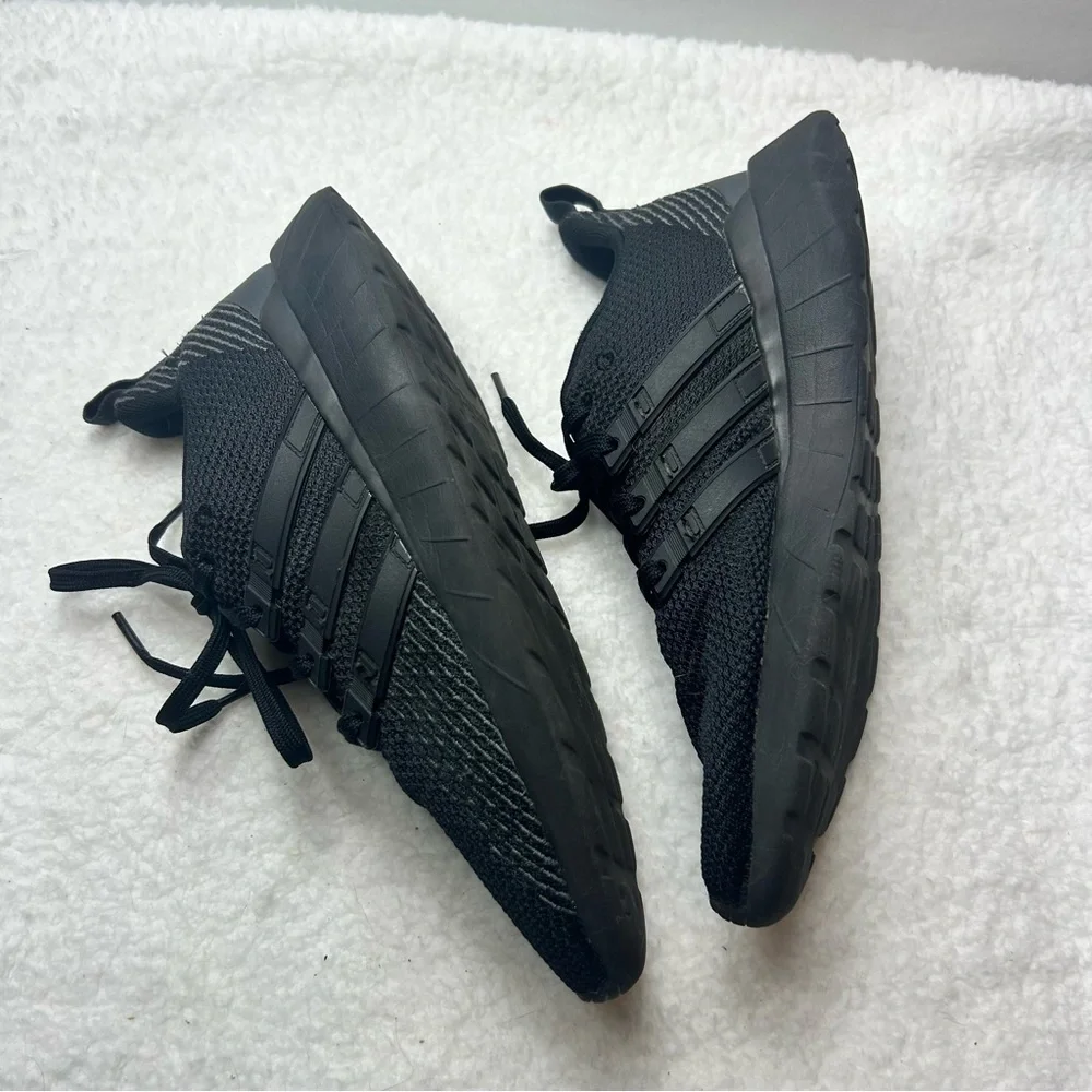 Adidas Black Sneakers - Picture 7 of 9
